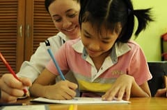 Sailor volunteers her time while in Malaysia.<span style="font-size: 8pt;">U.S. Navy photo by Mass Communication Specialist 3rd Class Brian A. Stone/Released</span>